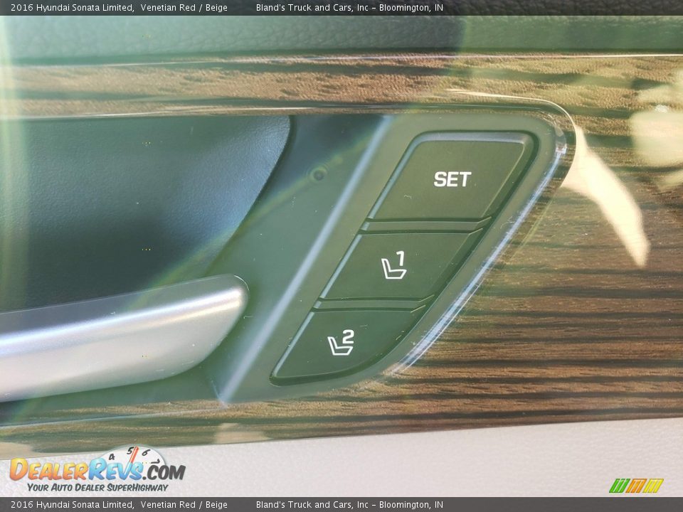 2016 Hyundai Sonata Limited Venetian Red / Beige Photo #6