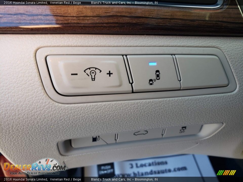 2016 Hyundai Sonata Limited Venetian Red / Beige Photo #12
