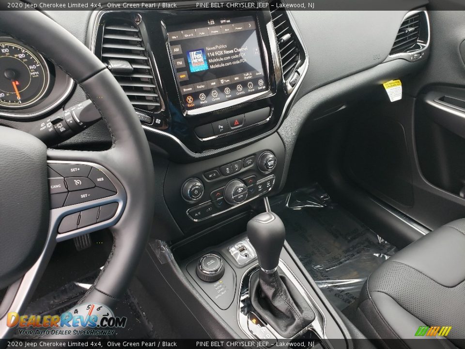 2020 Jeep Cherokee Limited 4x4 Olive Green Pearl / Black Photo #10