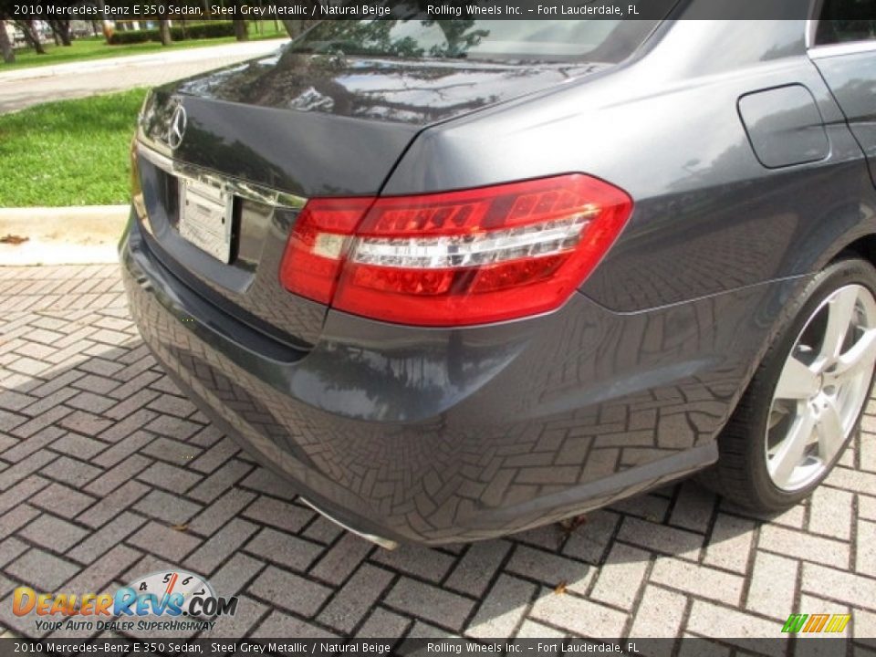 2010 Mercedes-Benz E 350 Sedan Steel Grey Metallic / Natural Beige Photo #21