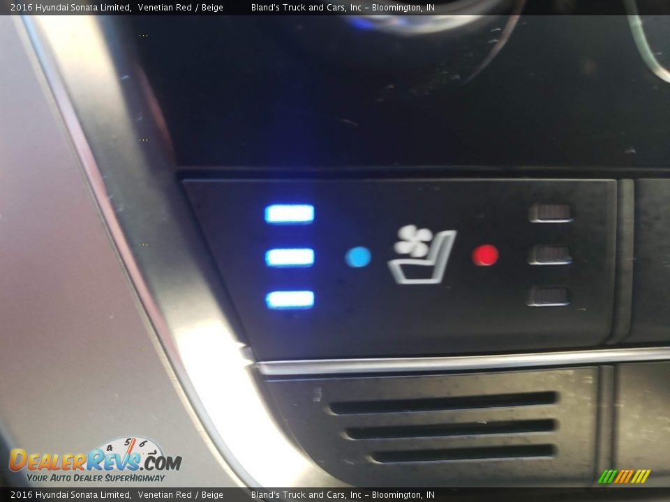 2016 Hyundai Sonata Limited Venetian Red / Beige Photo #30