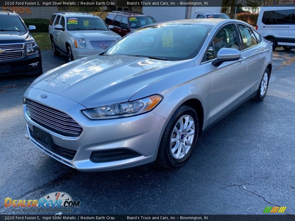 2016 Ford Fusion S Ingot Silver Metallic / Medium Earth Gray Photo #2