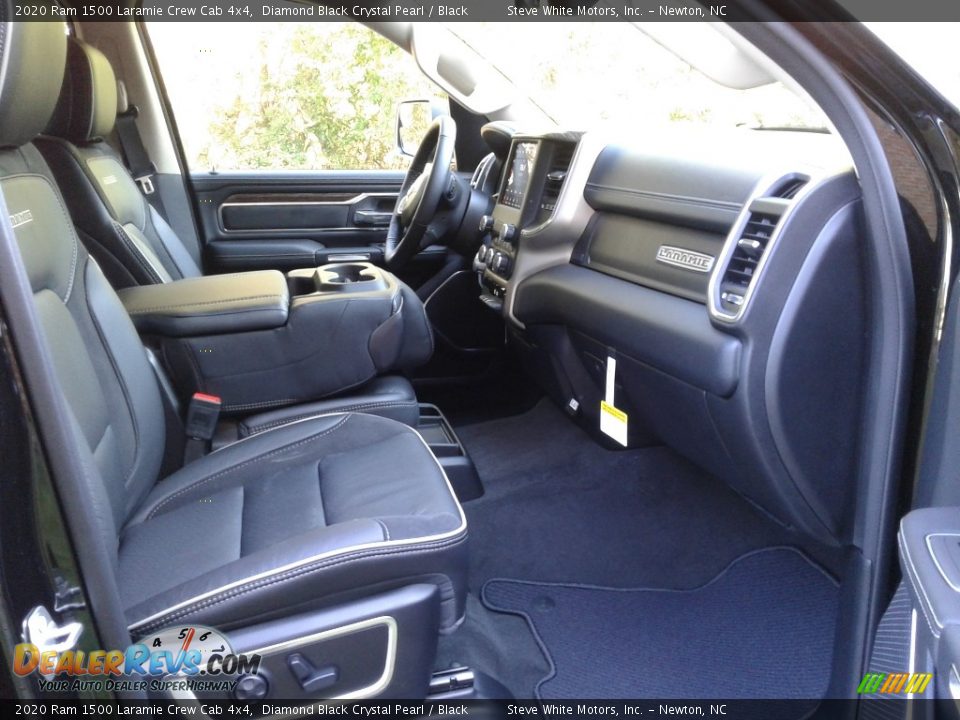 2020 Ram 1500 Laramie Crew Cab 4x4 Diamond Black Crystal Pearl / Black Photo #14