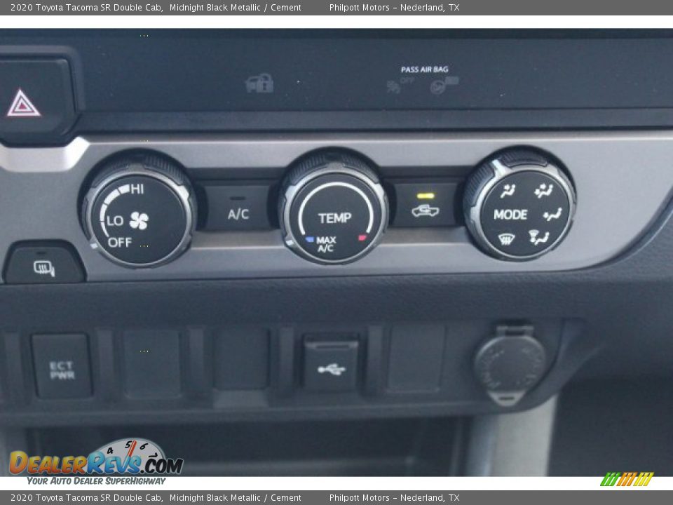 2020 Toyota Tacoma SR Double Cab Midnight Black Metallic / Cement Photo #16