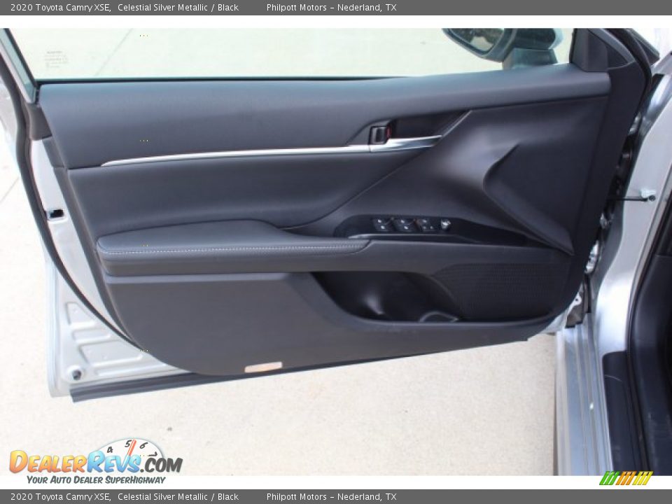2020 Toyota Camry XSE Celestial Silver Metallic / Black Photo #9