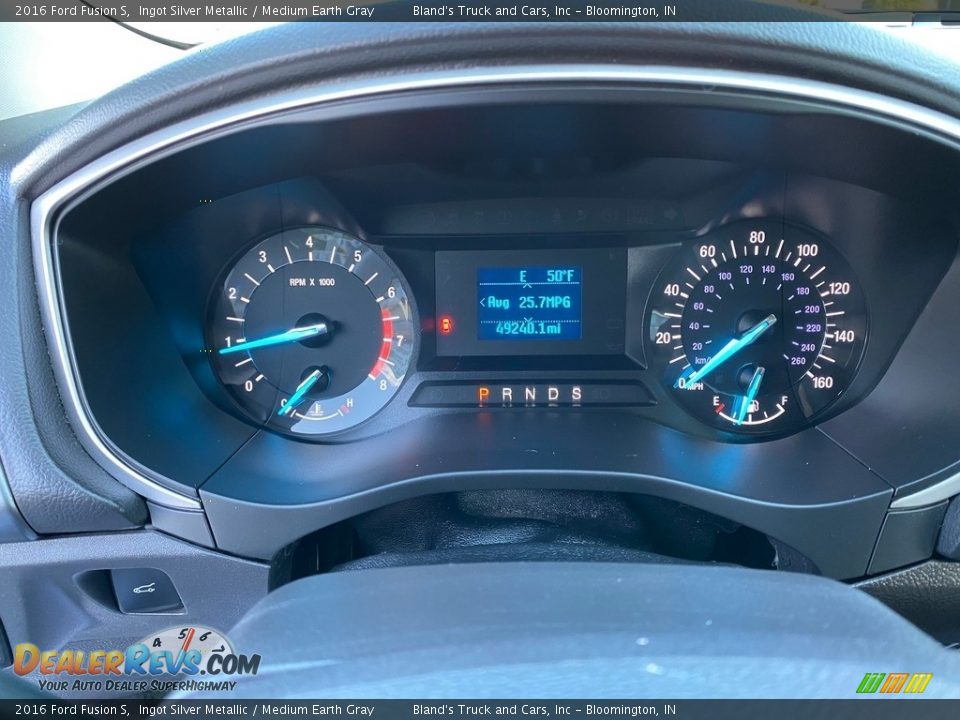 2016 Ford Fusion S Ingot Silver Metallic / Medium Earth Gray Photo #17