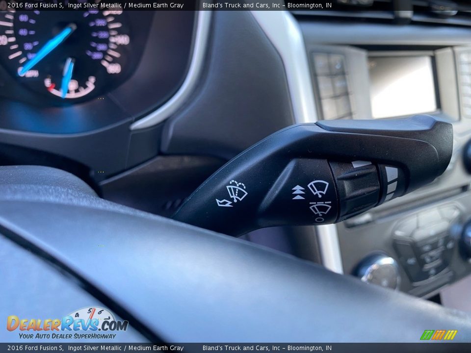 2016 Ford Fusion S Ingot Silver Metallic / Medium Earth Gray Photo #21