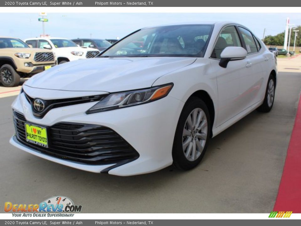 2020 Toyota Camry LE Super White / Ash Photo #4