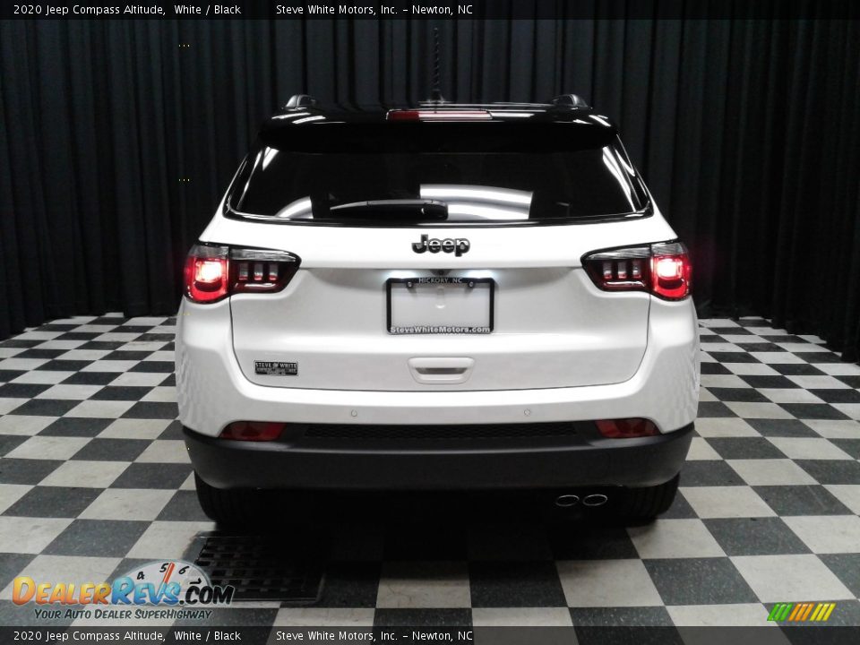 2020 Jeep Compass Altitude White / Black Photo #7
