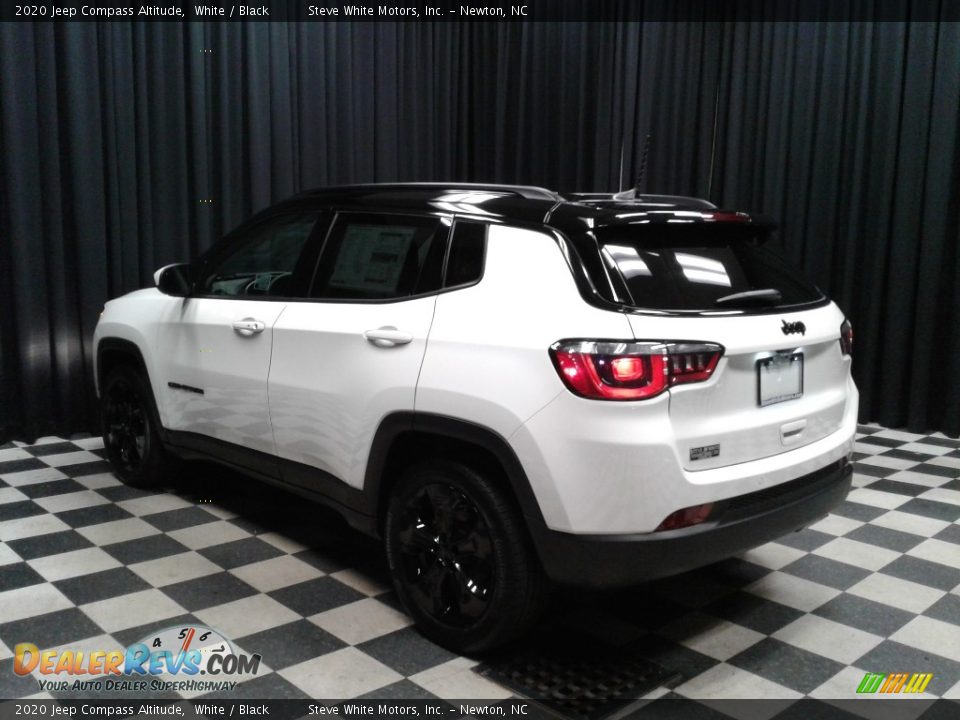 2020 Jeep Compass Altitude White / Black Photo #8