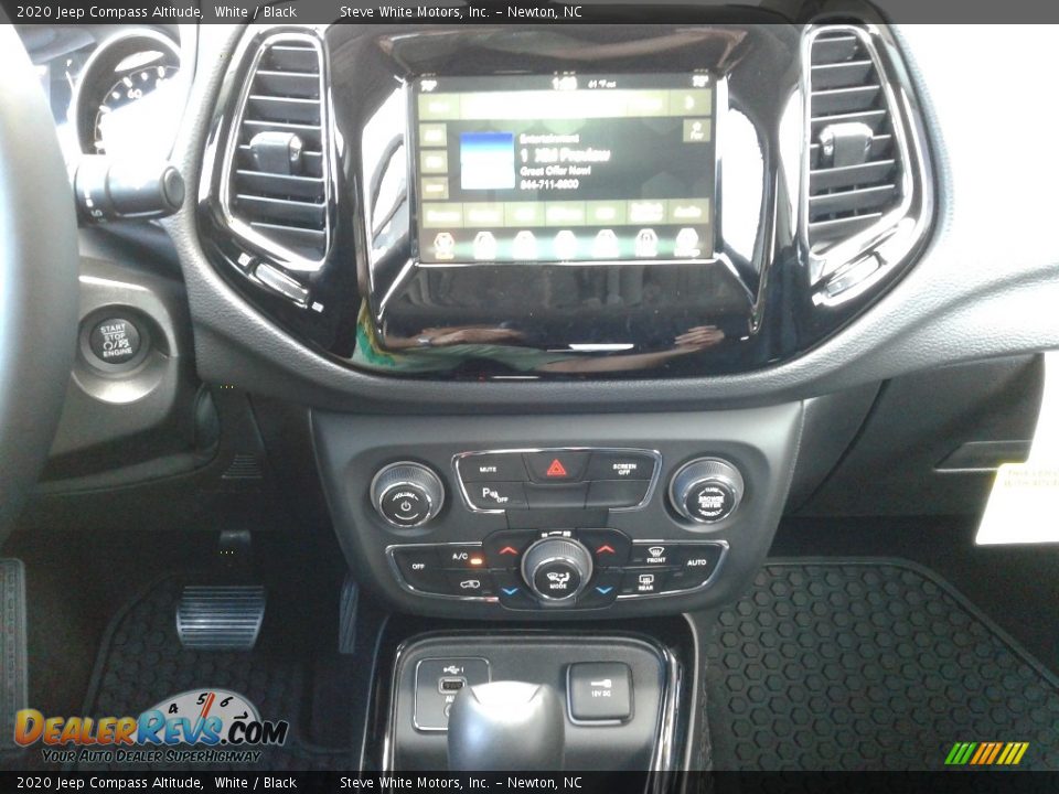2020 Jeep Compass Altitude White / Black Photo #19
