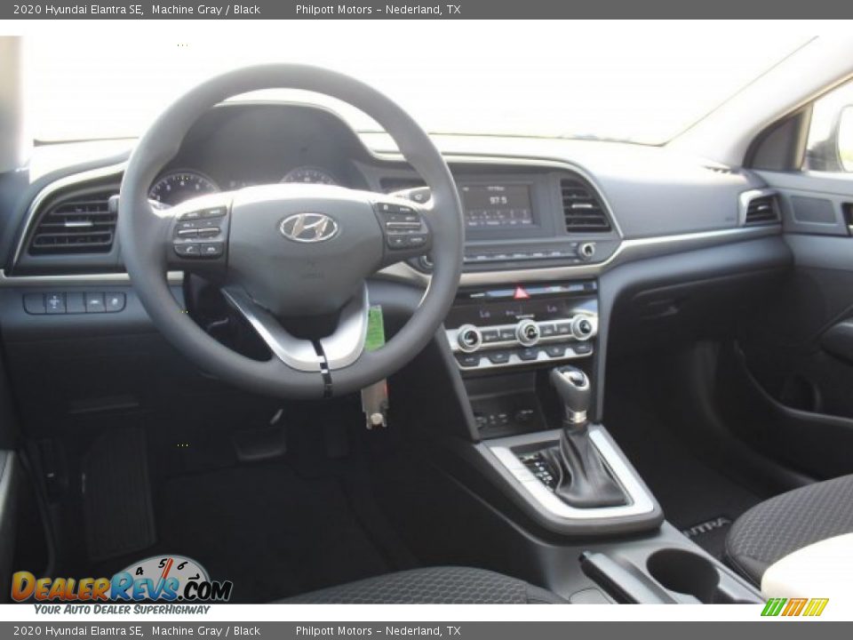 2020 Hyundai Elantra SE Machine Gray / Black Photo #17