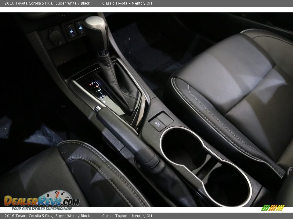 2016 Toyota Corolla S Plus Super White / Black Photo #14