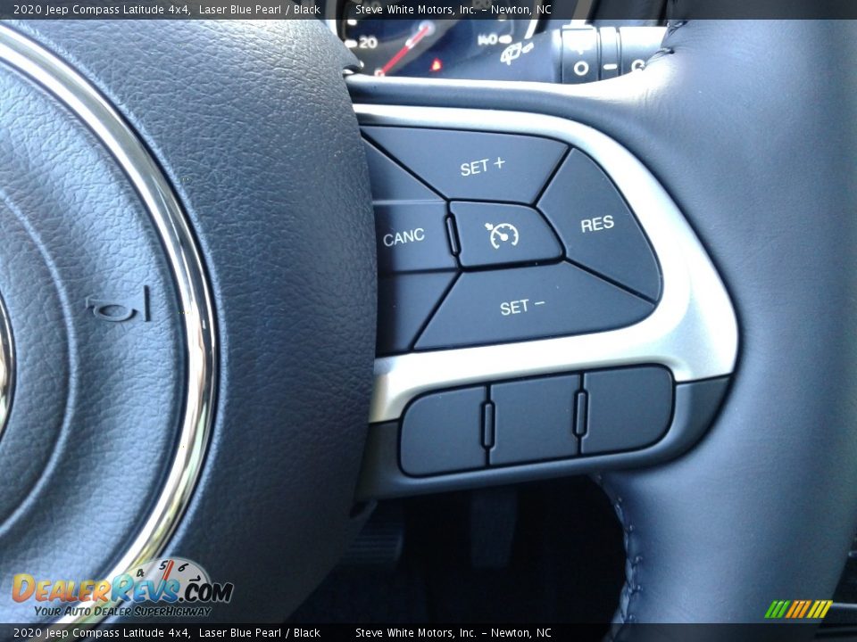 2020 Jeep Compass Latitude 4x4 Laser Blue Pearl / Black Photo #17