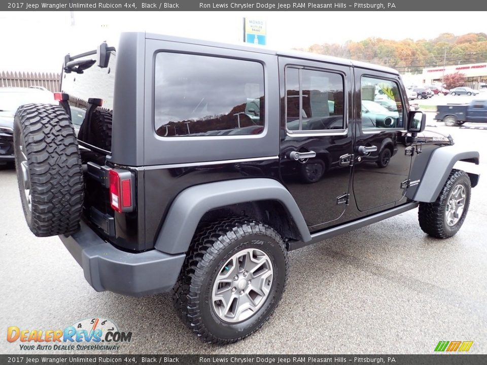 2017 Jeep Wrangler Unlimited Rubicon 4x4 Black / Black Photo #6