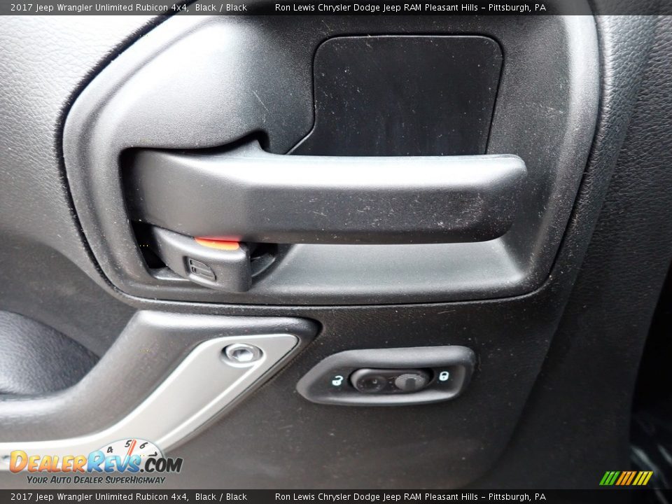 2017 Jeep Wrangler Unlimited Rubicon 4x4 Black / Black Photo #15