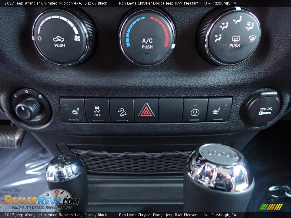 2017 Jeep Wrangler Unlimited Rubicon 4x4 Black / Black Photo #17