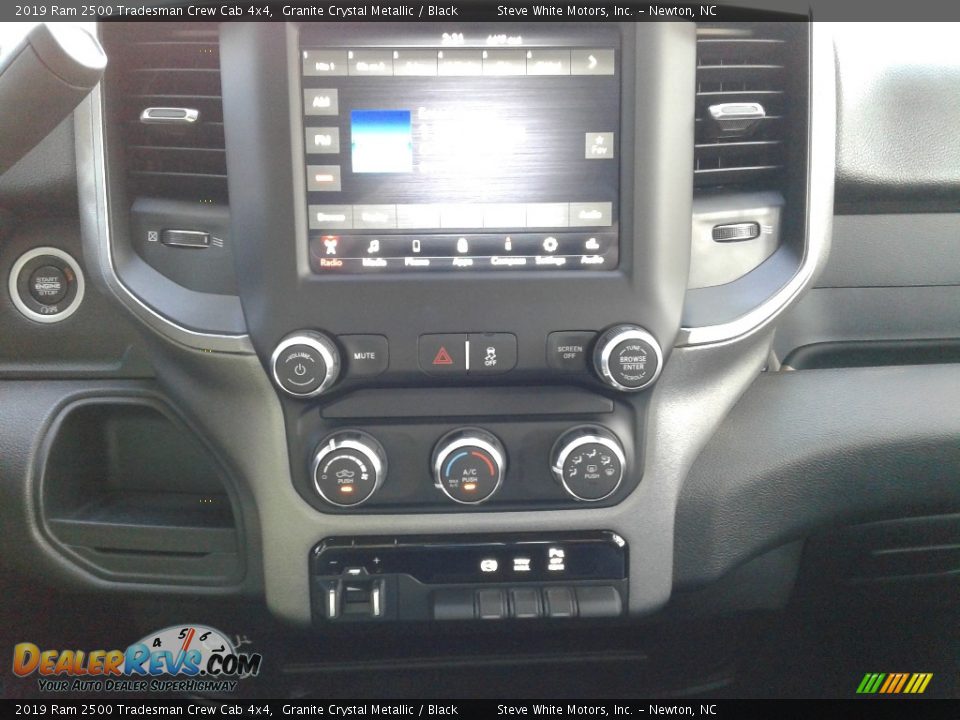 2019 Ram 2500 Tradesman Crew Cab 4x4 Granite Crystal Metallic / Black Photo #19