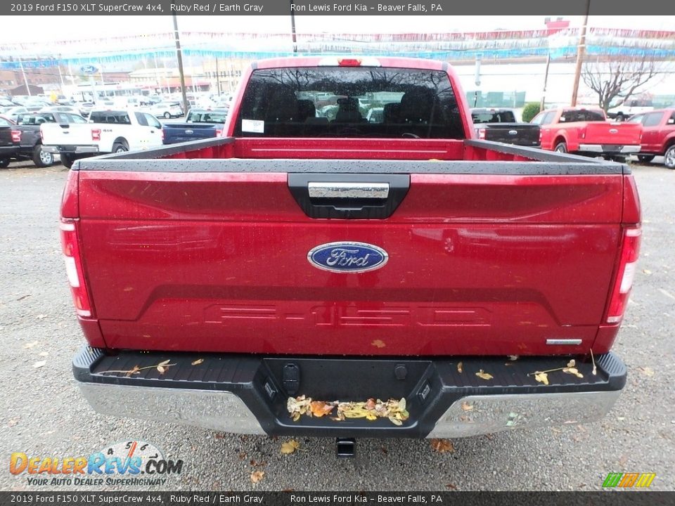 2019 Ford F150 XLT SuperCrew 4x4 Ruby Red / Earth Gray Photo #3