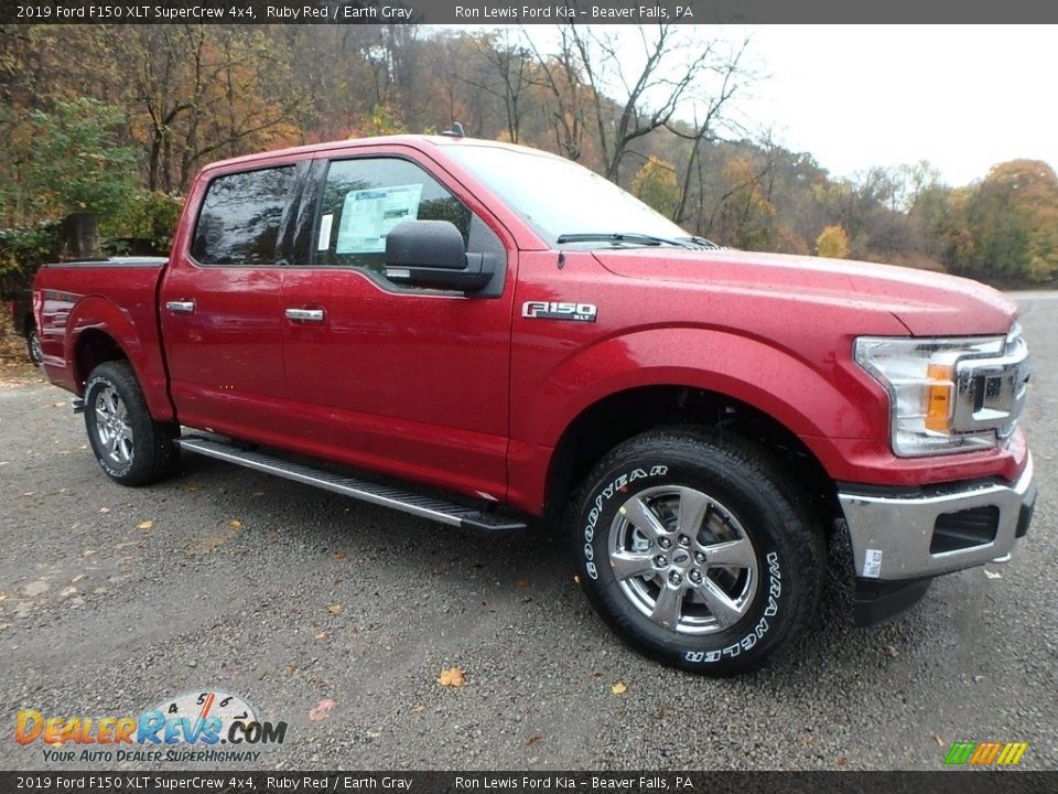 2019 Ford F150 XLT SuperCrew 4x4 Ruby Red / Earth Gray Photo #8