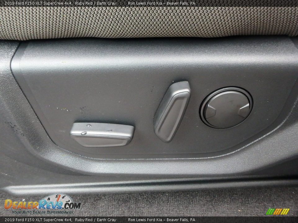 2019 Ford F150 XLT SuperCrew 4x4 Ruby Red / Earth Gray Photo #11