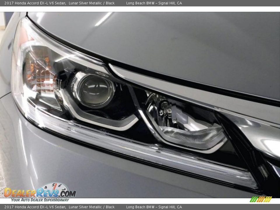 2017 Honda Accord EX-L V6 Sedan Lunar Silver Metallic / Black Photo #28