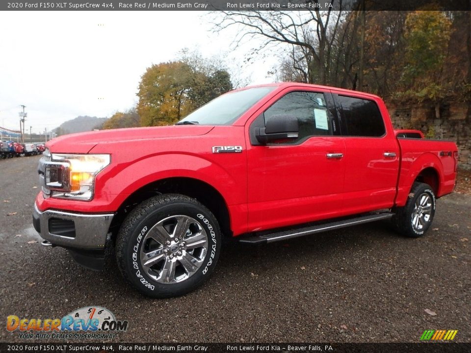 Front 3/4 View of 2020 Ford F150 XLT SuperCrew 4x4 Photo #6