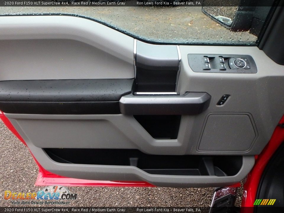 Door Panel of 2020 Ford F150 XLT SuperCrew 4x4 Photo #15