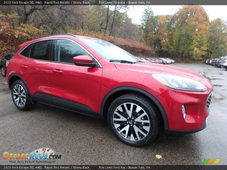 Front 3/4 View of 2020 Ford Escape SEL 4WD Photo #10