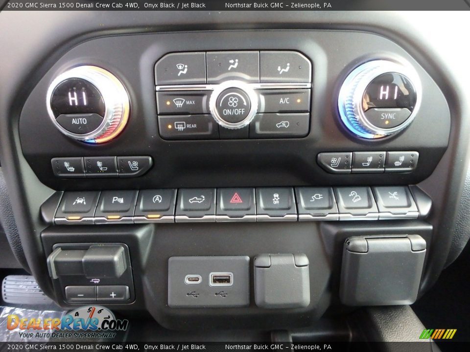 Controls of 2020 GMC Sierra 1500 Denali Crew Cab 4WD Photo #17