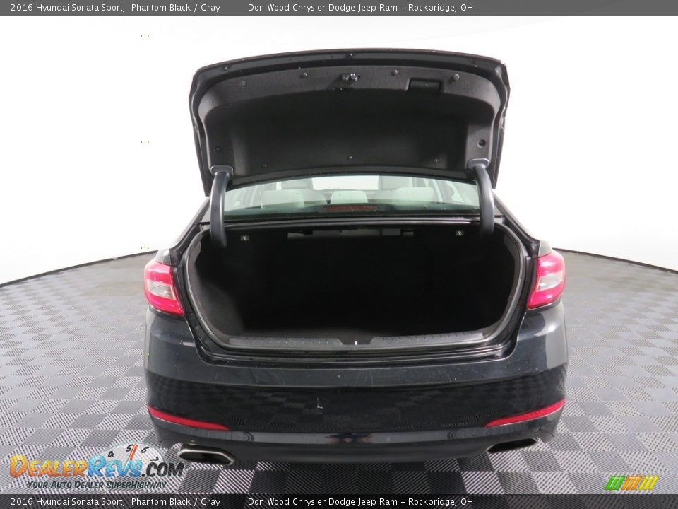 2016 Hyundai Sonata Sport Phantom Black / Gray Photo #13