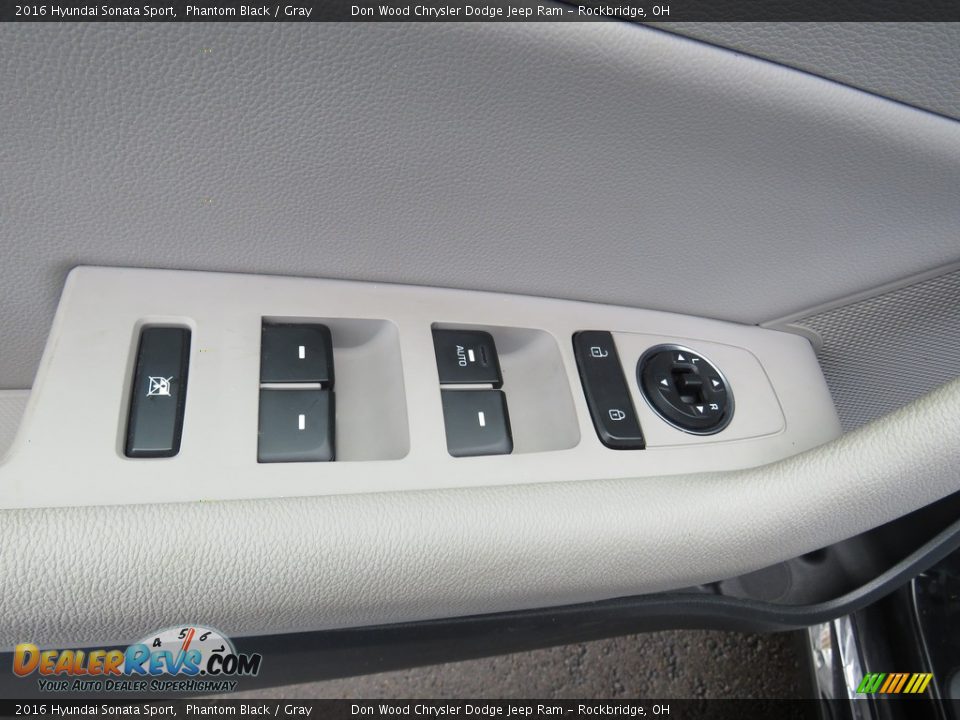 2016 Hyundai Sonata Sport Phantom Black / Gray Photo #18