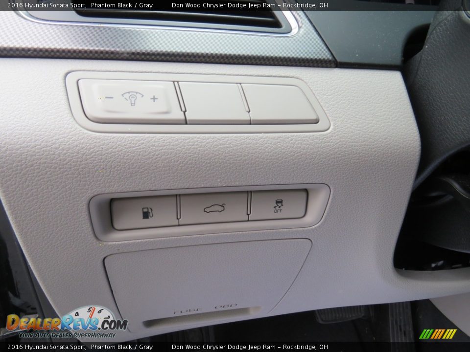 2016 Hyundai Sonata Sport Phantom Black / Gray Photo #19