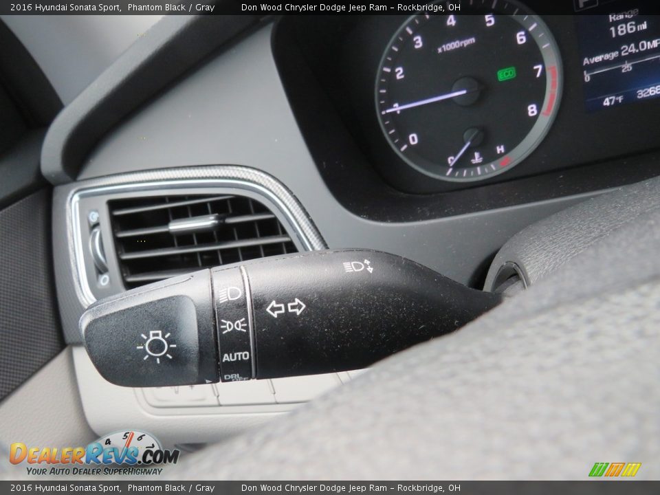 2016 Hyundai Sonata Sport Phantom Black / Gray Photo #23