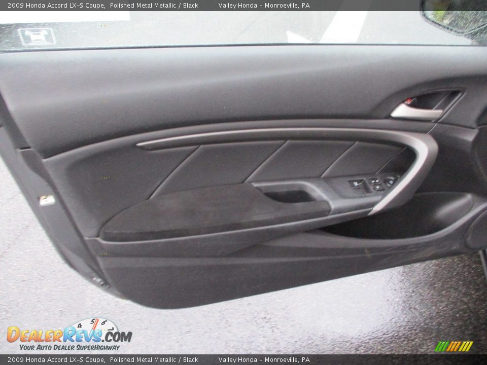 2009 Honda Accord LX-S Coupe Polished Metal Metallic / Black Photo #10