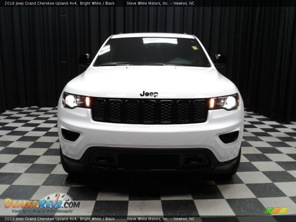2019 Jeep Grand Cherokee Upland 4x4 Bright White / Black Photo #3