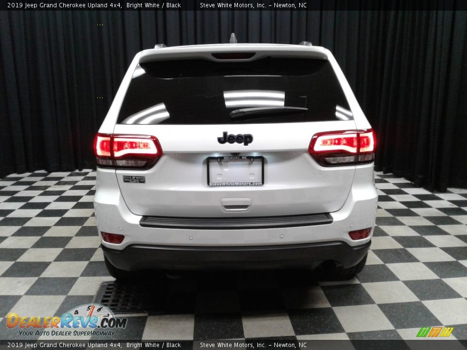 2019 Jeep Grand Cherokee Upland 4x4 Bright White / Black Photo #7