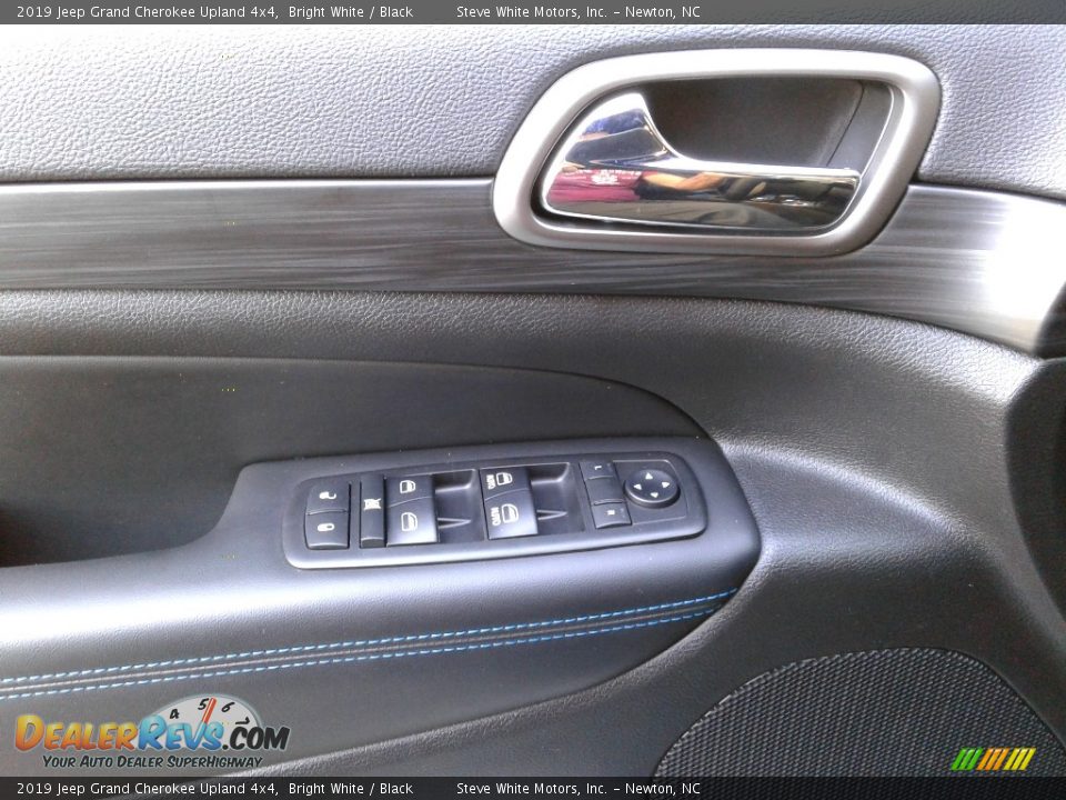 2019 Jeep Grand Cherokee Upland 4x4 Bright White / Black Photo #9