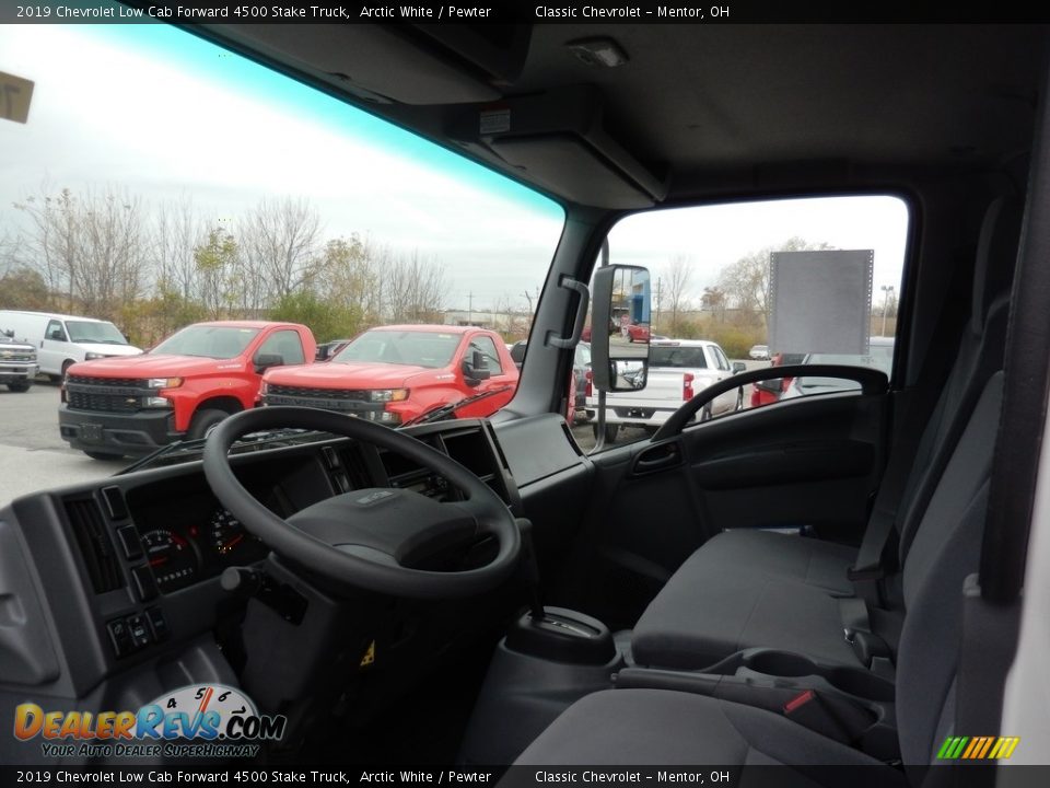 Front Seat of 2019 Chevrolet Low Cab Forward 4500 Stake Truck Photo #7