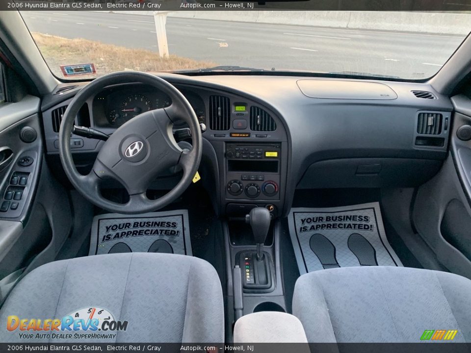 2006 Hyundai Elantra GLS Sedan Electric Red / Gray Photo #14