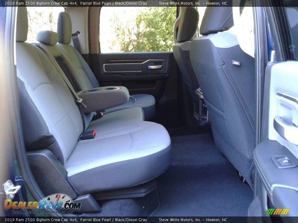 2019 Ram 2500 Bighorn Crew Cab 4x4 Patriot Blue Pearl / Black/Diesel Gray Photo #13