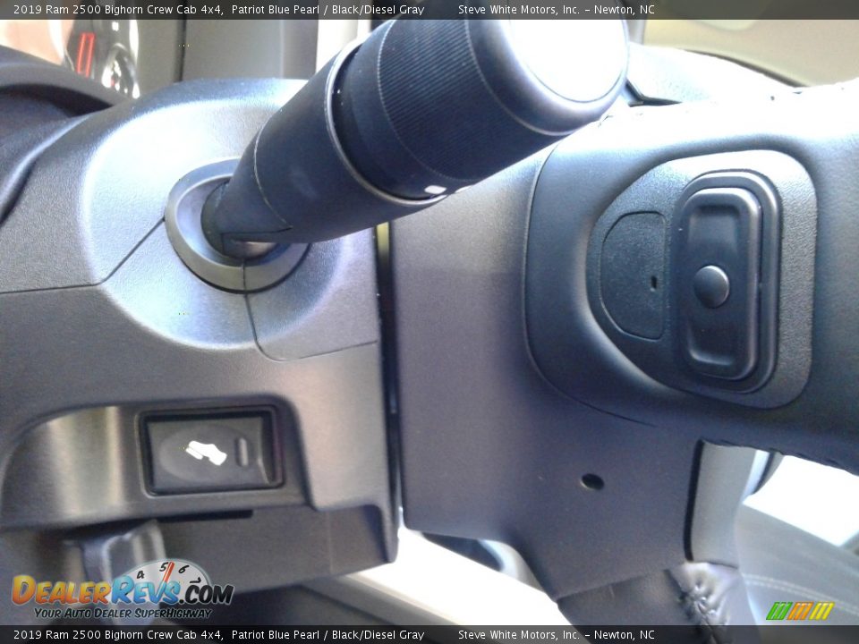 2019 Ram 2500 Bighorn Crew Cab 4x4 Patriot Blue Pearl / Black/Diesel Gray Photo #15