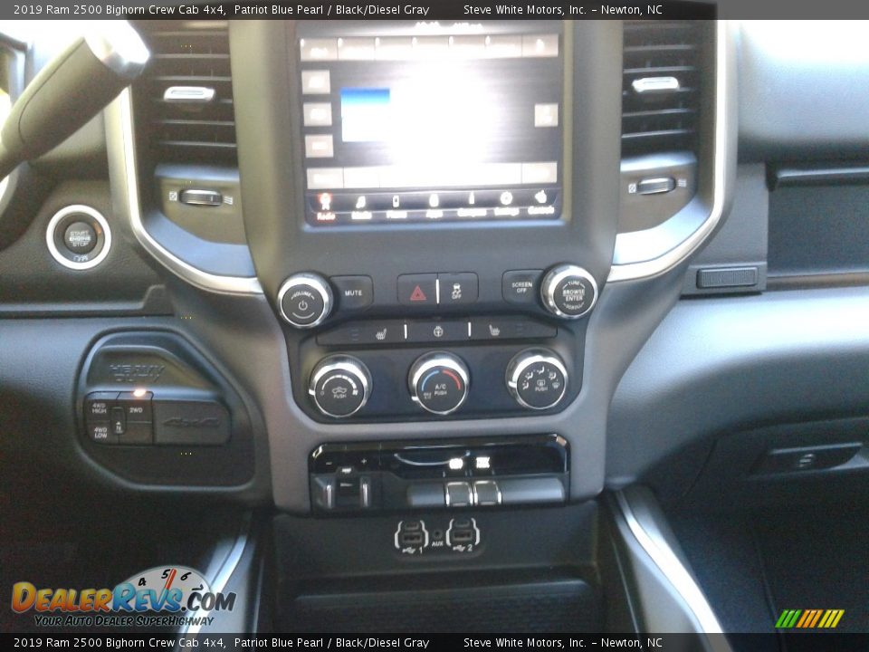2019 Ram 2500 Bighorn Crew Cab 4x4 Patriot Blue Pearl / Black/Diesel Gray Photo #19