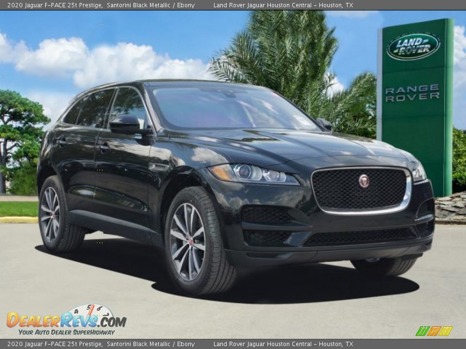 Front 3/4 View of 2020 Jaguar F-PACE 25t Prestige Photo #5