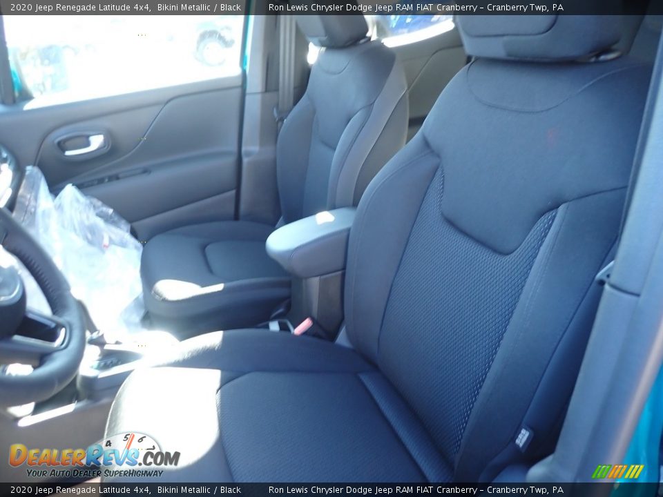 2020 Jeep Renegade Latitude 4x4 Bikini Metallic / Black Photo #12