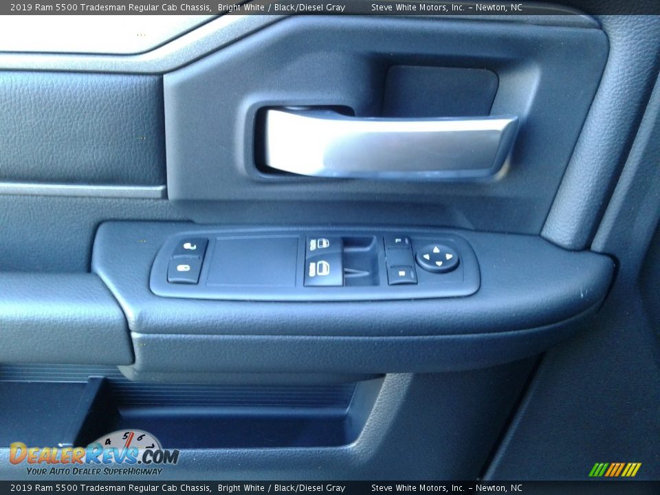 2019 Ram 5500 Tradesman Regular Cab Chassis Bright White / Black/Diesel Gray Photo #10