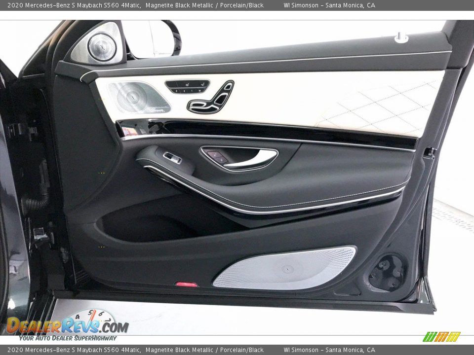 Door Panel of 2020 Mercedes-Benz S Maybach S560 4Matic Photo #30