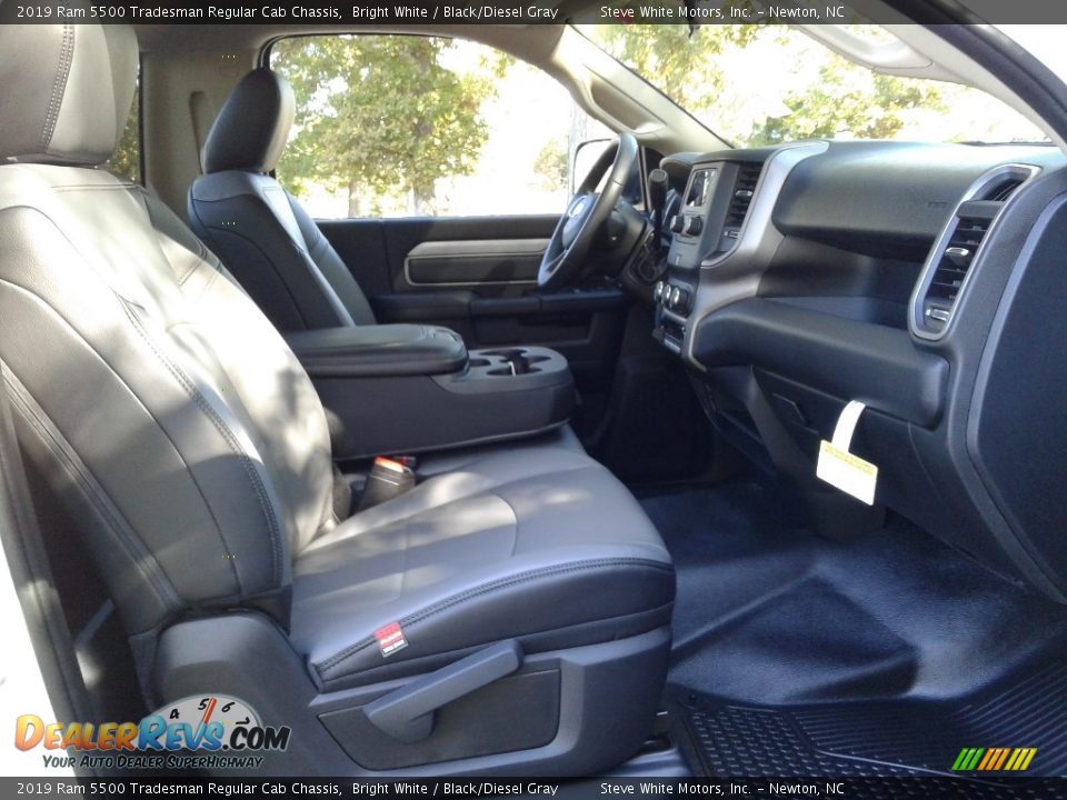 2019 Ram 5500 Tradesman Regular Cab Chassis Bright White / Black/Diesel Gray Photo #15