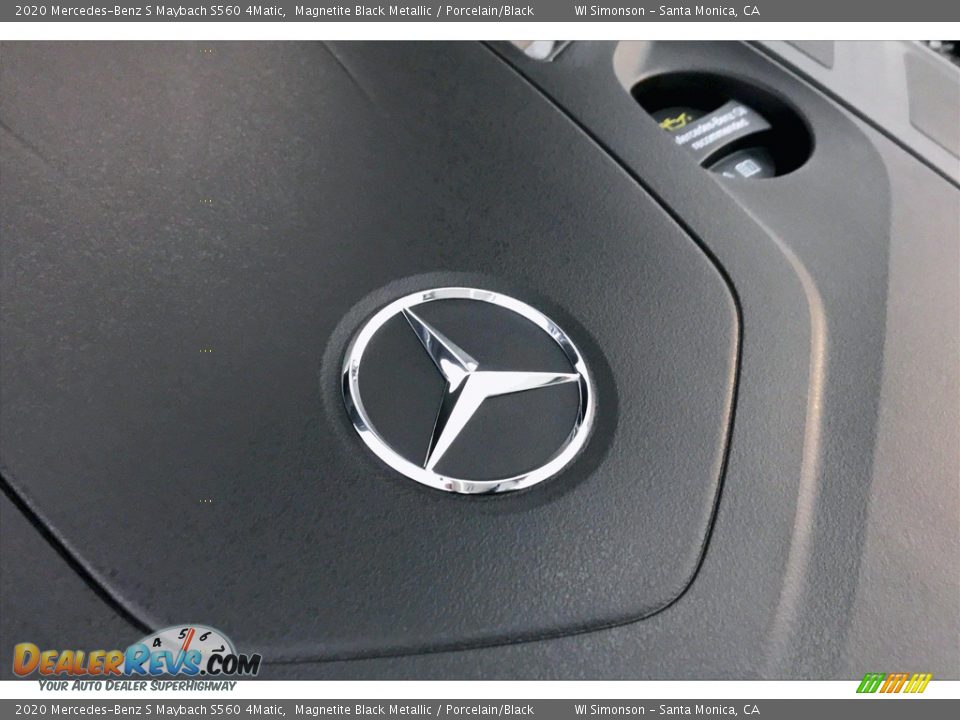 2020 Mercedes-Benz S Maybach S560 4Matic Magnetite Black Metallic / Porcelain/Black Photo #31