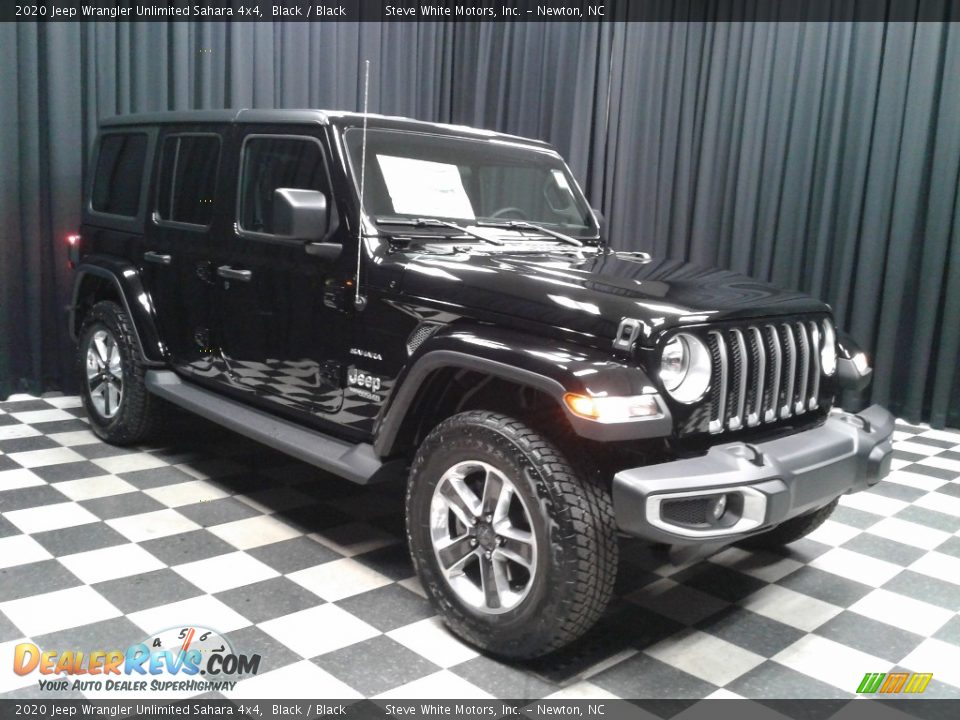2020 Jeep Wrangler Unlimited Sahara 4x4 Black / Black Photo #4